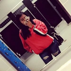 Meet your Posher, Dora